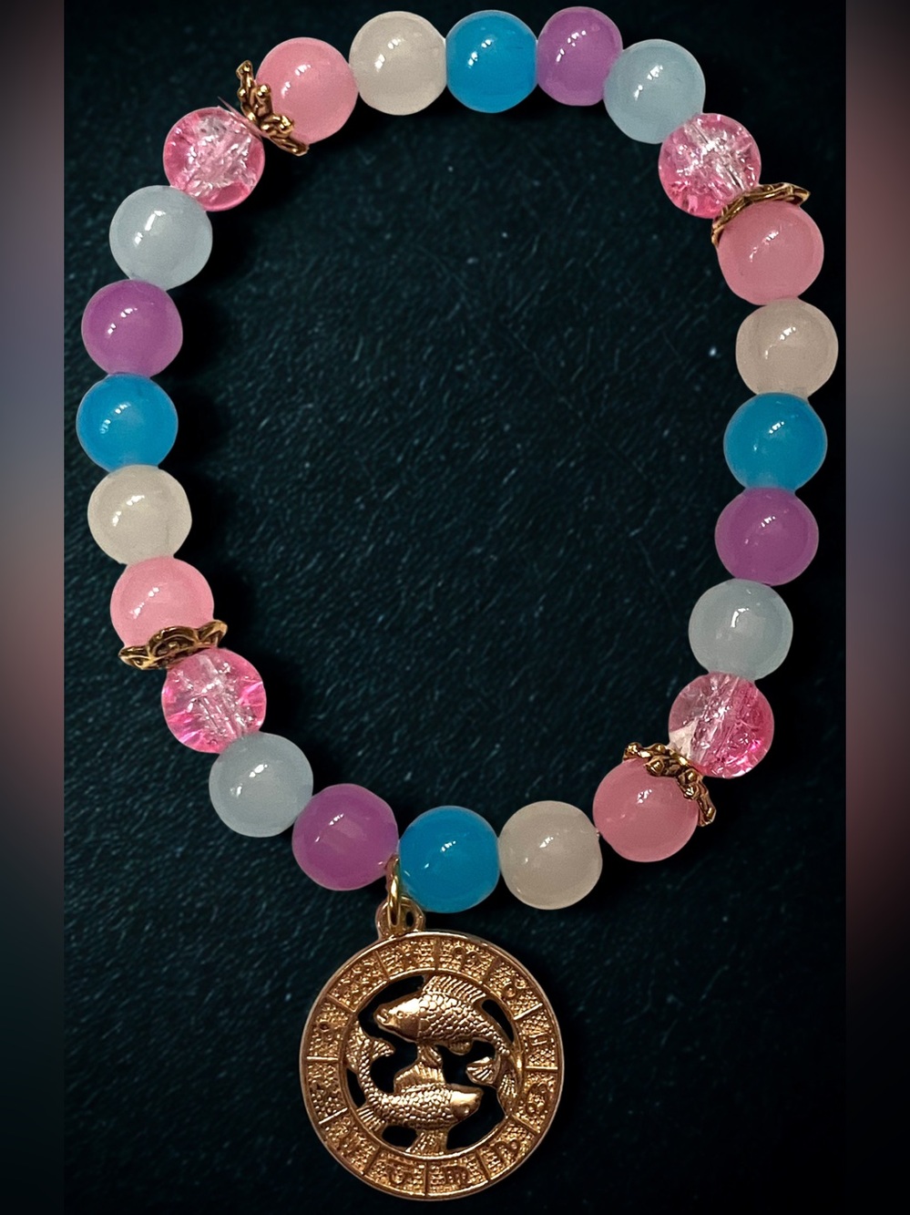 PISCES ♓️ RUBY REYNA’s limited edition zodiac glass beaded bracelet handmade